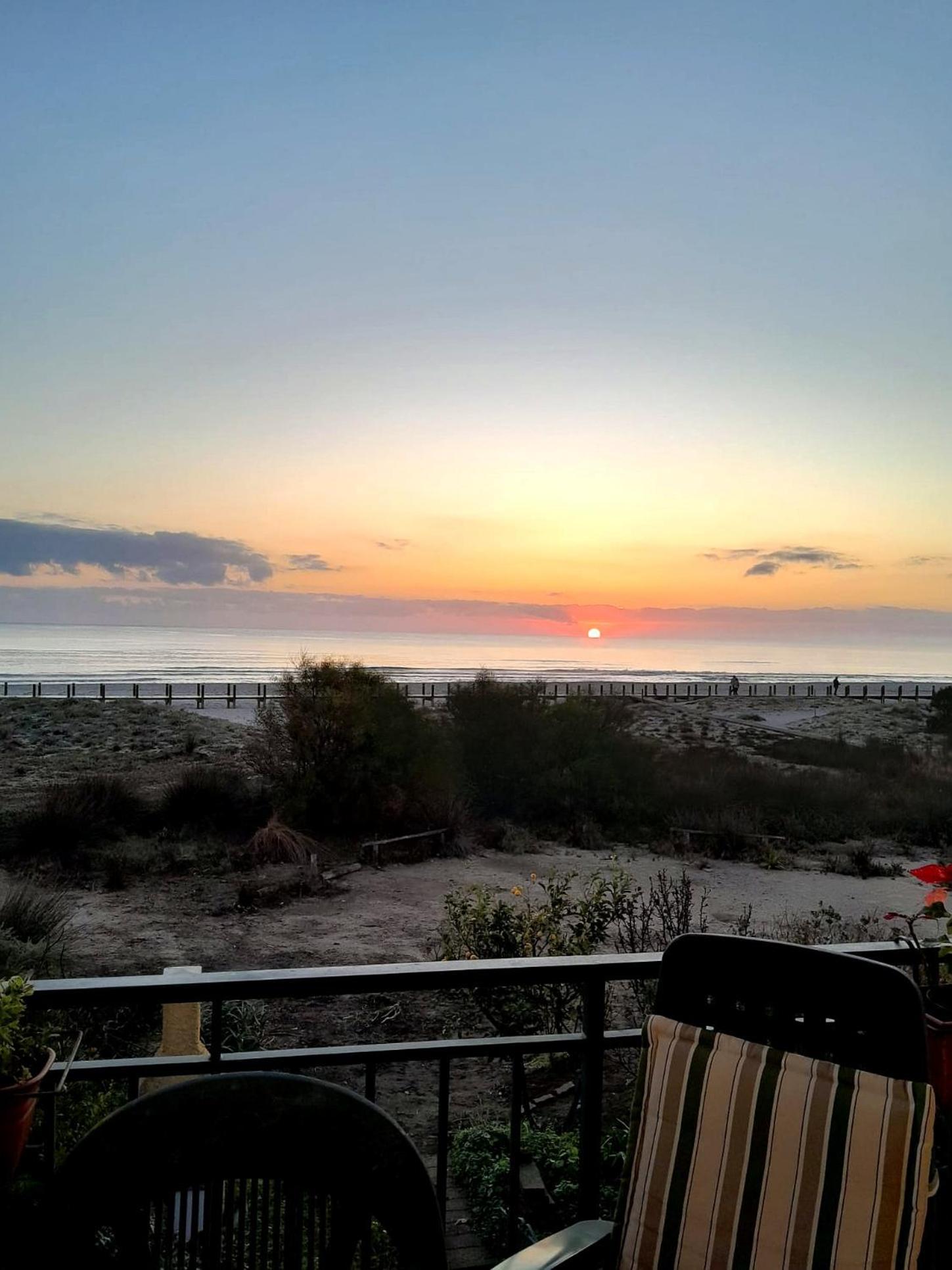 La Casetta Sulla Spiaggia La Caletta Esterno foto